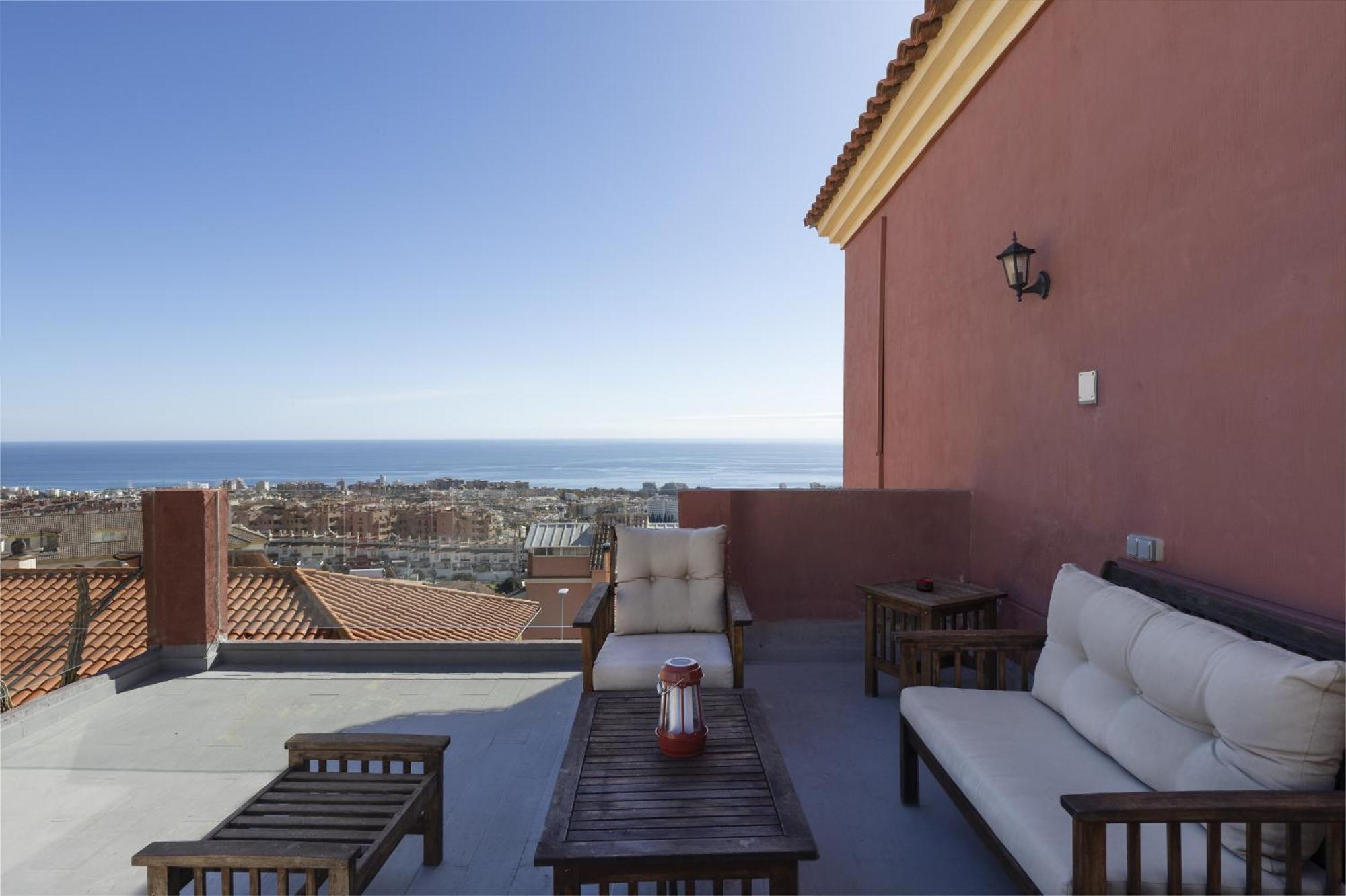 Peaceful Studio With Amazing Sea Views And Free Parking Benalmádena Eksteriør bilde